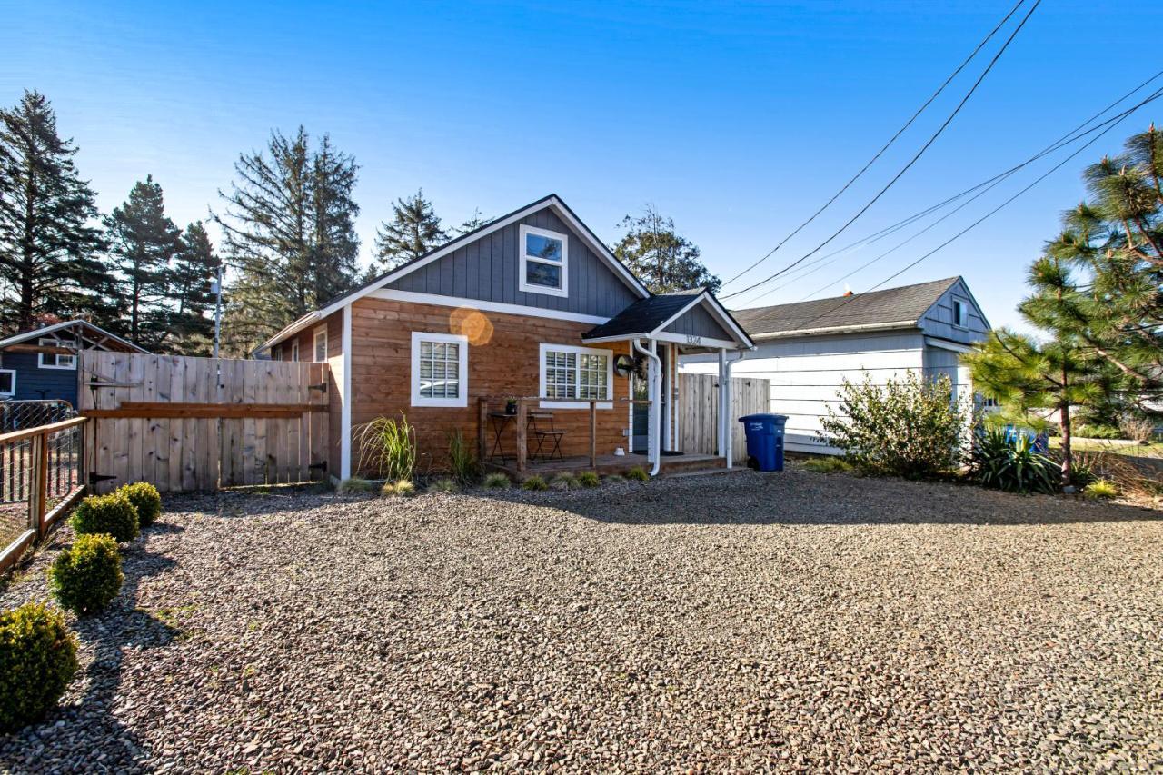 Villa Siletz Bay Getaway Lincoln City Exterior foto